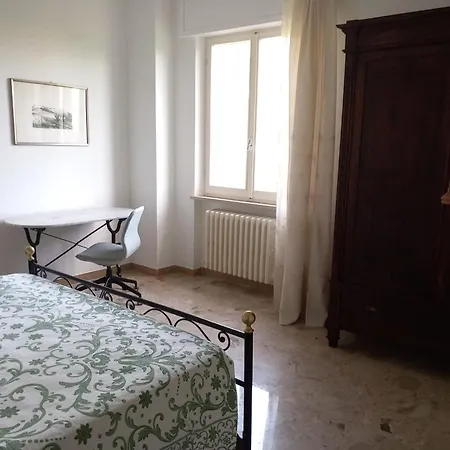 La Casa Di Enzo E Lucia Apartment Urbino