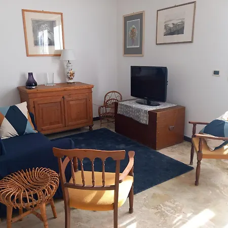 La Casa Di Enzo E Lucia